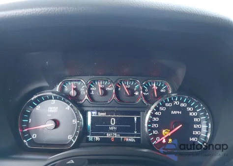 2019 Chevrolet Suburban Ls z USA, uszkodzony, nr VIN 1GNSCGKCXKR153846